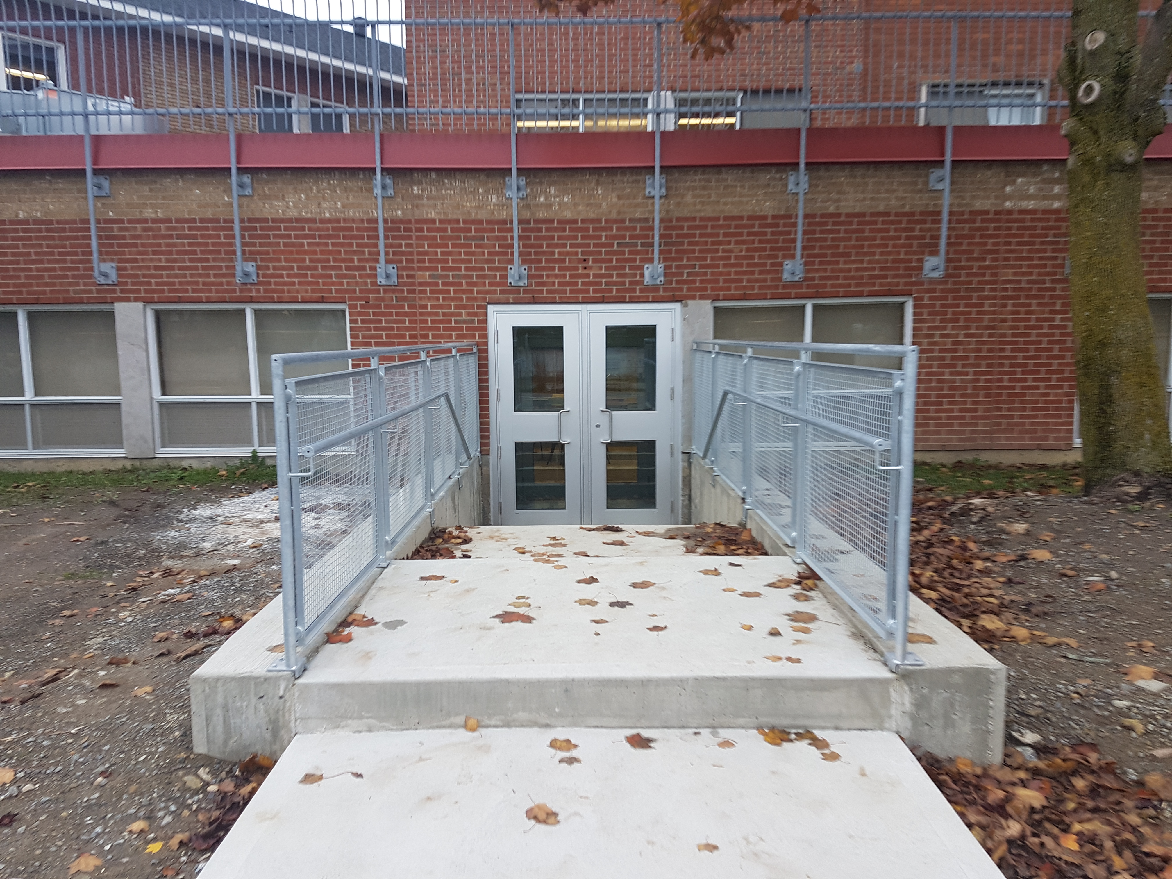 C.S. des Grandes Seigneuries: Réaménagement intérieur à l’École de la Rive